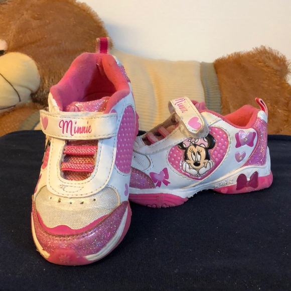 Disney Minnie girl shoes